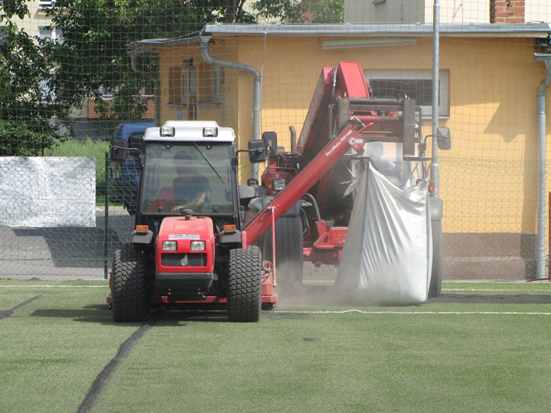 16 Slavonín 2010.jpg